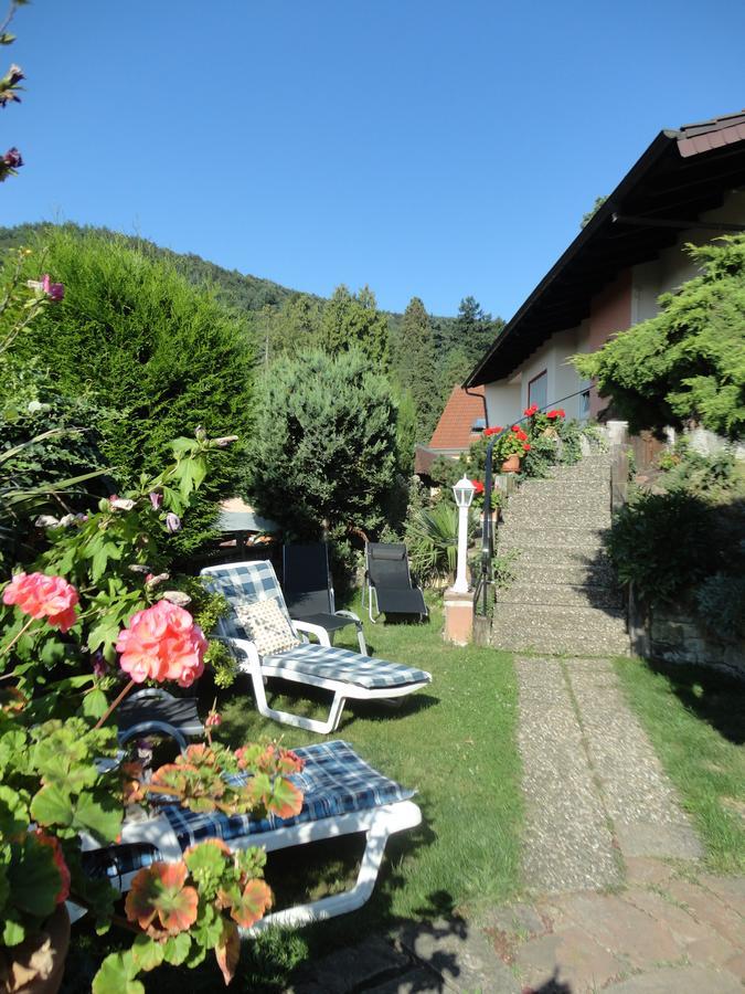 Pension Weinberg Mit Landhaus Nizza Gleisweiler Exterior photo
